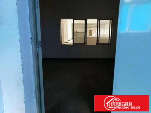 横岗荷坳金源路独院厂房一二楼2500出租