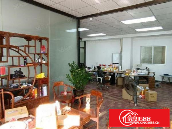 油甘埔3楼1200平方原房精装修厂房