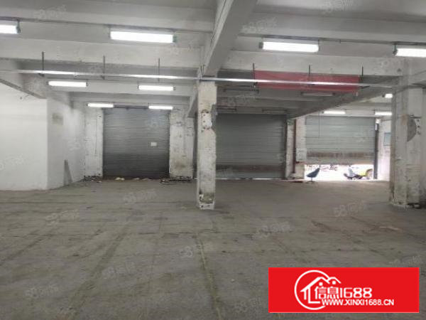 西乡，后瑞地铁站附近工业区一楼900平，可分租200平起。