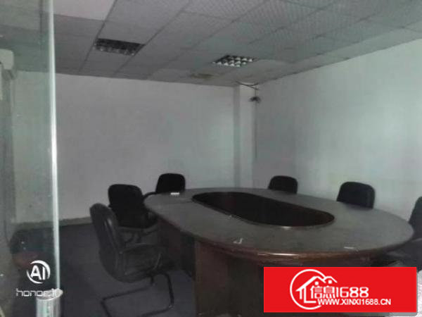 福永凤凰国道边楼上1000平，精装修，无需转让费，