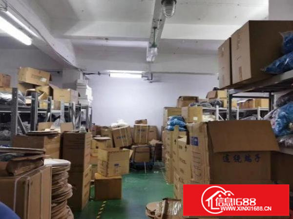 横岗六约靠近地铁站原房东直租厂房798平米现成装修办公