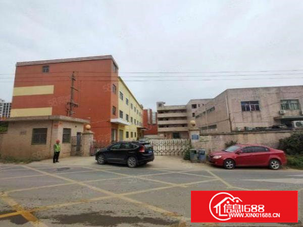 长安新民新出楼上1800平方厂房出租,带办公室货梯无需转让费