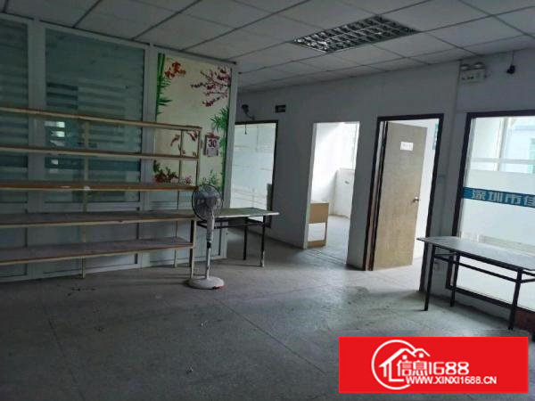 坂田上雪工业区350平带装修厂房出租