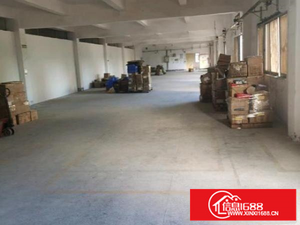 环境好，有多个车位停车，面积足够