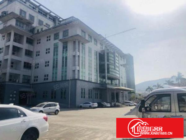 横岗六约地铁口附近新出原房东直租3500平红本厂房