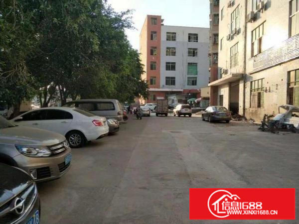 农机加油站1楼130平出租，带航车，卸货方便