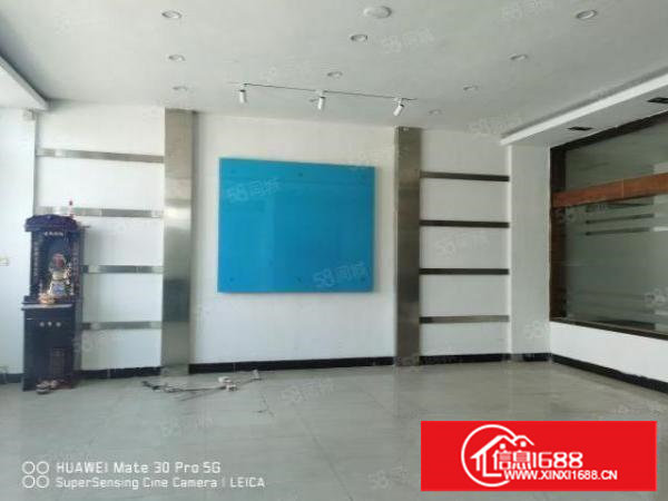 原房东厂房三楼800平方出租，办公室水电齐全