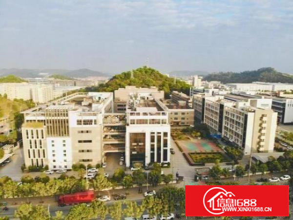 寮步高新工业区13元楼上空出2000平方厂房出租