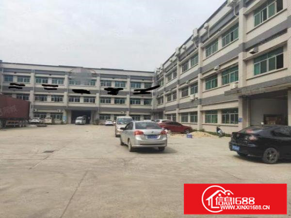 寮步竹园原房东楼上2000平，水电齐全，带现成装修厂房