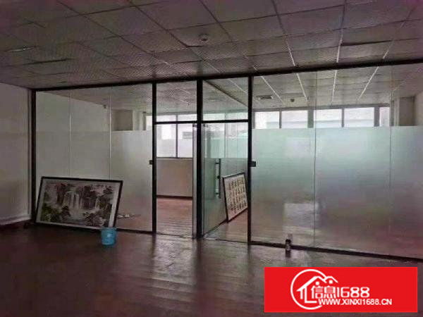 坂田大型园区带卸货平台一楼750平标准厂房出租