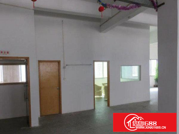 常平黄泥塘工业区一楼1500平可整租可分租可进大货车