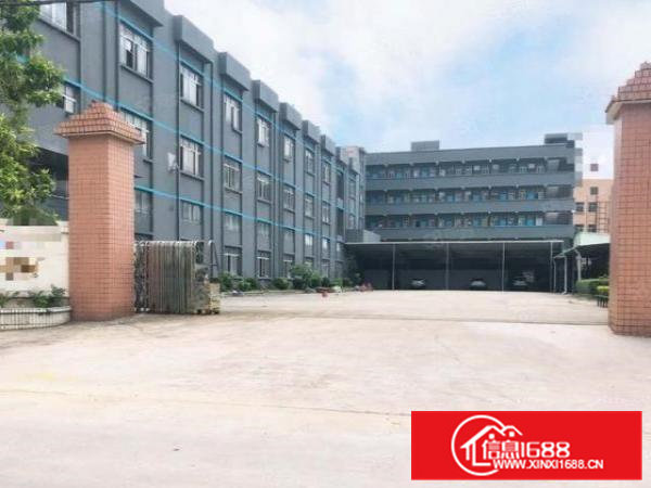 常平工业区楼上新出1600平米，带现成水电装修，地坪漆！