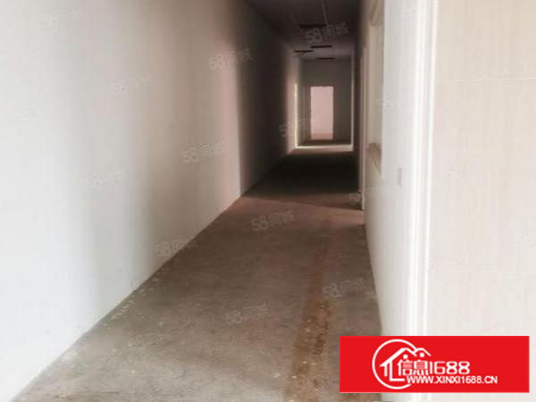 万江厂房|1058平多隔间|楼层低|公摊小|带办公室