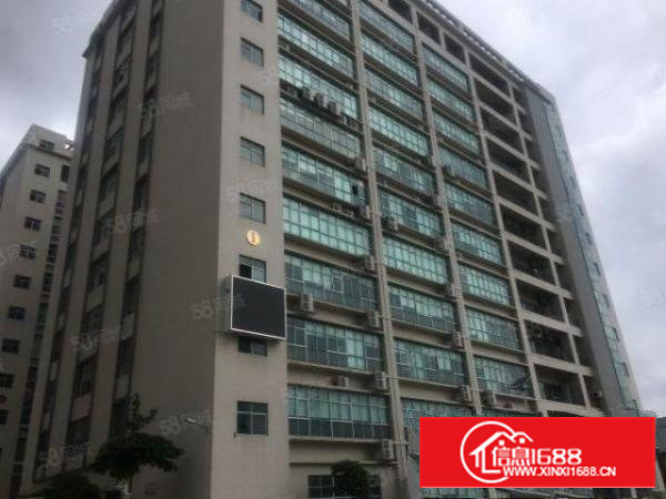 沙井高速出口附近楼上2600平米高薪产业园厂房出租