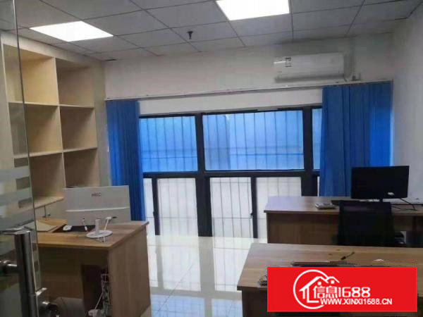 电子厂转让，二楼1000平方，有电梯，装修，不用转让费