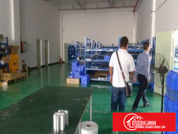 坪山田头新出楼上720平带装修厂房租12元