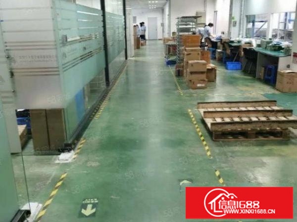 观澜五和大道靠近坂田新出楼上带装修680平方厂房出租