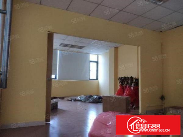 现成全新装修制衣厂640平，园区环境好，空地大，价格优惠