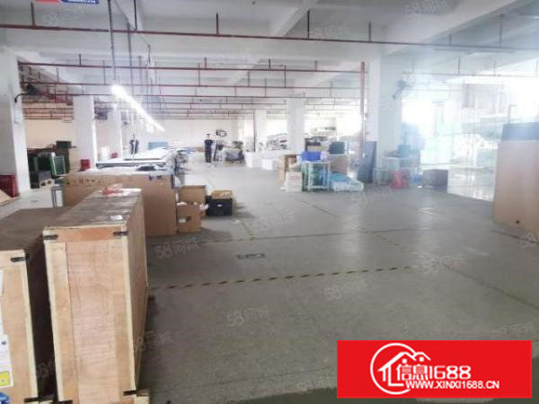 观澜库坑社委花园式大型工业园楼上整层2600平厂房带装修出租