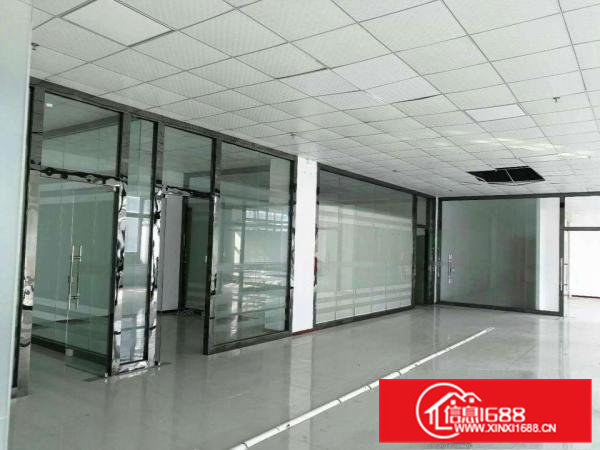 清溪莞深高速边，新出5万平红本独院厂房，可以分租