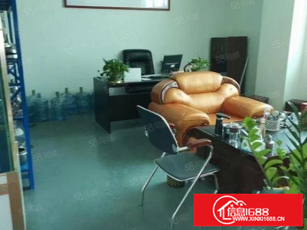 常平土塘新出一楼600平标准厂房出租现成精装修办公室