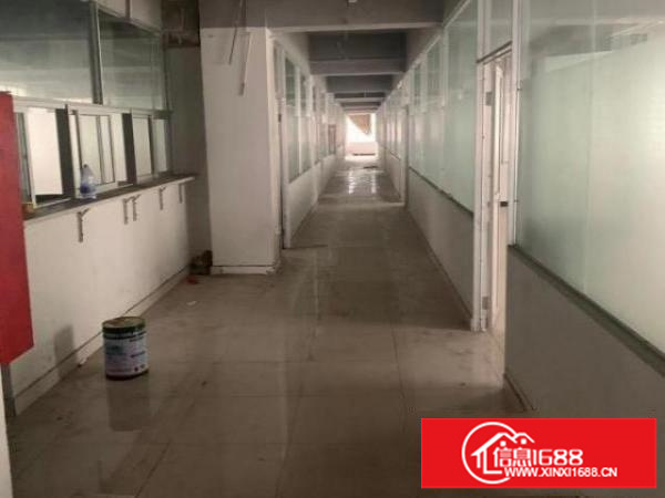 2300平带装修，已隔好。原房东红本厂房无公摊