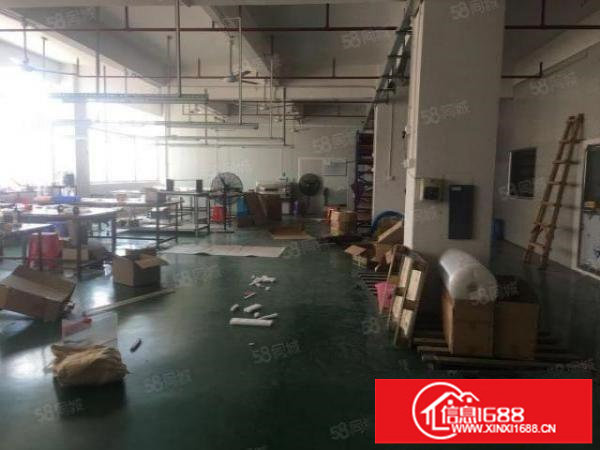 观澜松元工业园厂房招租1000平米可分租仓库可用价格优惠