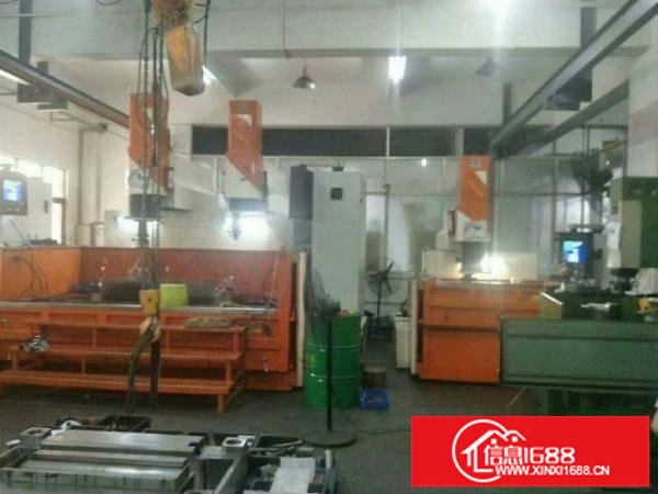 出租布吉长龙一楼1800平米，有行车厂房