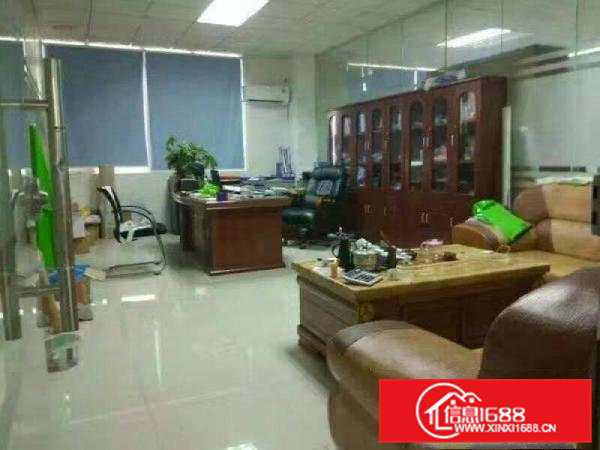 独院分租一楼2000