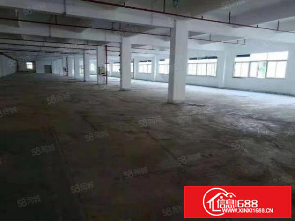布吉地铁口2600超级大空地花园厂房带卸货平台，
