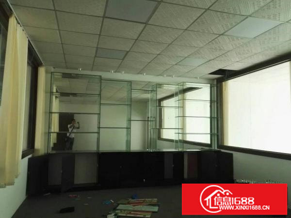 坪山大工业区新出高大上厂房500起租现成装修