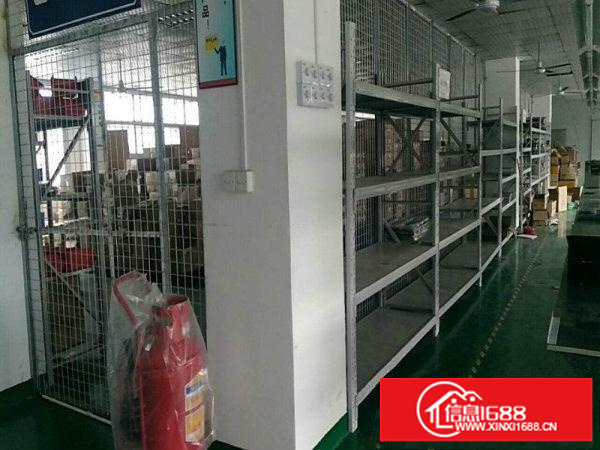 龙岗龙东新出带电梯二楼1200平整层招租(有装修)