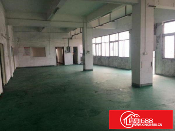 龙岗区坂田云里智能园楼上380平米带装修厂房出租