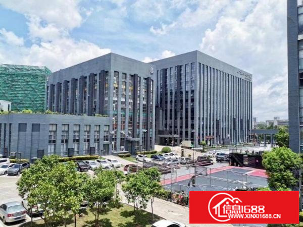 坂田地铁口新出一楼2800平豪华装修高新园区形象好配套齐