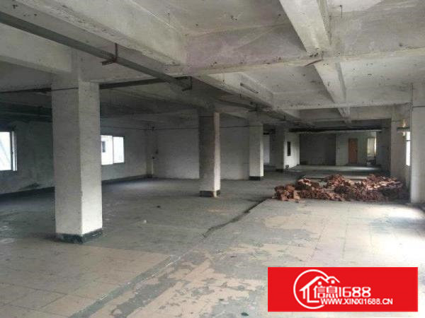 塘厦新出楼上厂房1700平方米自带水电装修出租