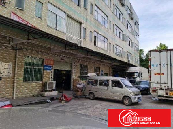 龙岗坪地坪西北通道附近楼上带装修厂房950平出租