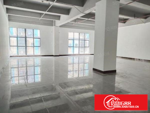 独栋，精装厂房，可分租，110平米起租。临近地铁口，公交站。