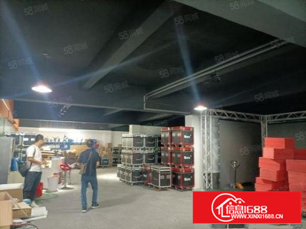 石岩汽车站新出二楼350平精装修无转让费