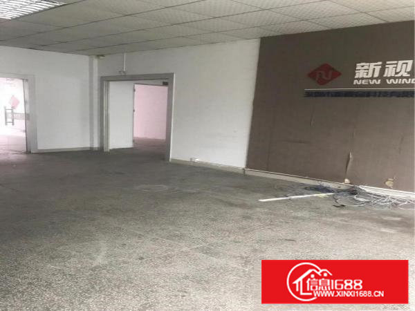 洪浪北地铁站原房东厂房楼上950平方