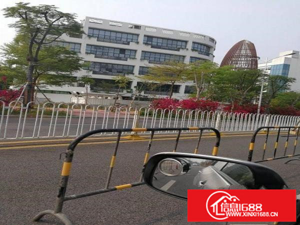 龙华新区民治独院28000平方厂房仓库招租