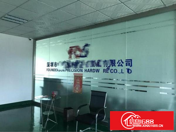 观澜环观南路轻轨站旁带装修厂房1200平米一整层