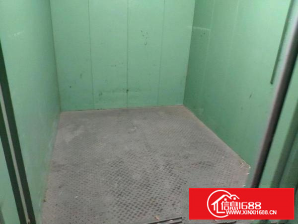 坪地北通道楼上厂房730平可分200-400