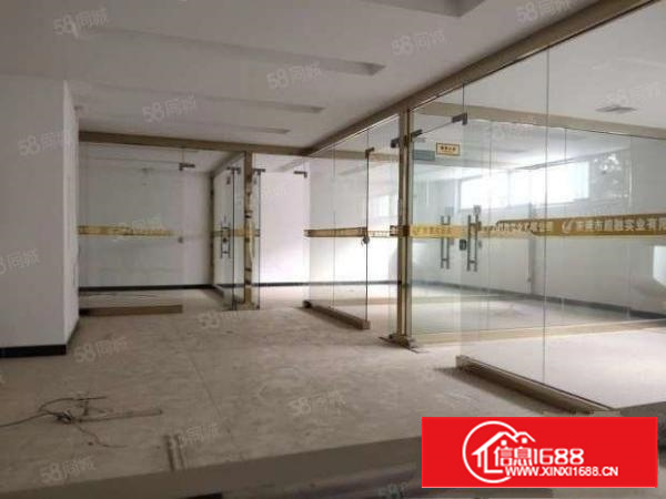 凤岗黄洞原房东一楼700平方带牛角6米高厂房出租