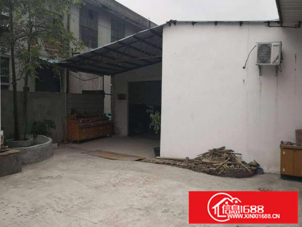 平湖鹅公岭单层550平方独门独院出租，要求工程，门窗等行业