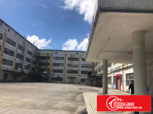 雁田海关新出楼上厂房11000平方，现成装修可分租