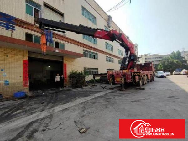 凤岗主干道边上厂房出租一楼1700平带行车高度6米空地大