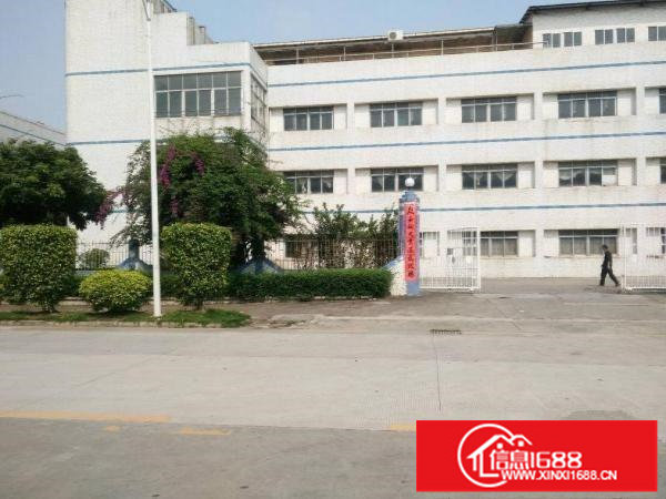 平湖清平高速出口辅城坳工业区独院厂房3600平急租