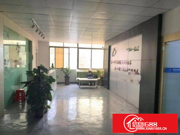 溪头标准厂房出租750平3吨大货梯产证齐全