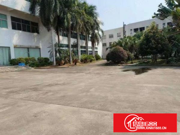 长安厦边独门独院39000平方，可以分租