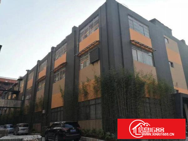 龙岗爱联地铁口附近新出楼上300平带精装修红本厂房